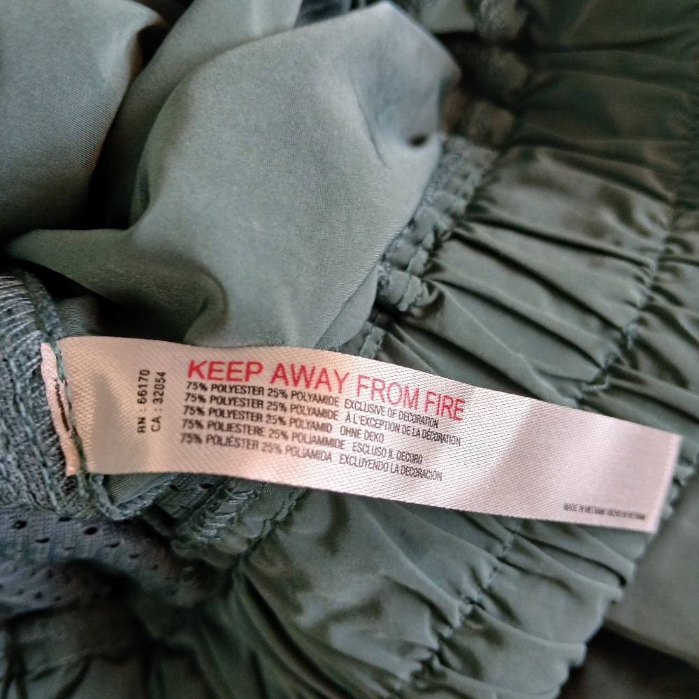 NWOT Free People Movement Stadium Pants in Vintage Green. Size M - Picture 12 of 12